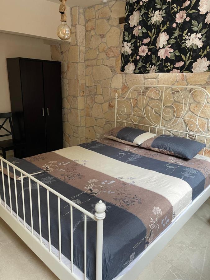 Stone Apartment 2 Thessaloniki Buitenkant foto